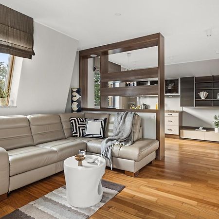 Apartamenty Sea Breeze - Hampton Apartments โซพอต ภายนอก รูปภาพ